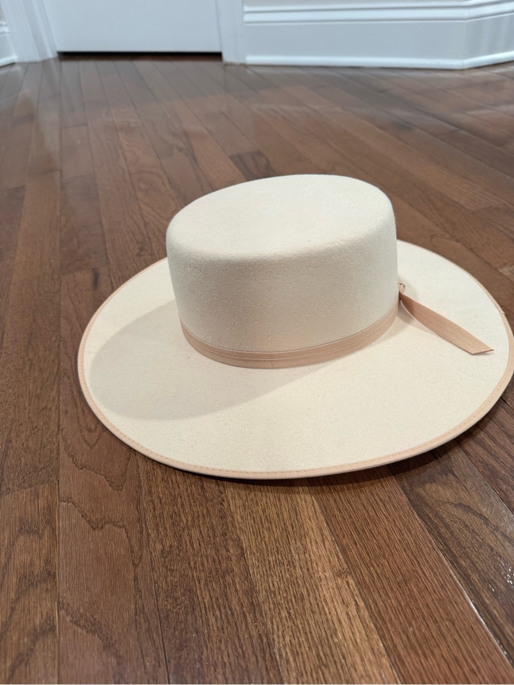 NEW UNWORN Lack Of Color Wide Brim Cream Felt Hat - Picture 2 of 8